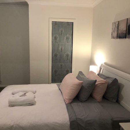 Apple House Tarneit North Apartment Luaran gambar